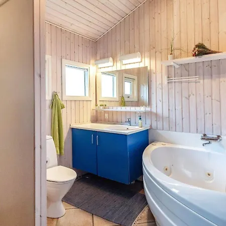 Three-bedroom Holiday In 7 Ferienhaus Otterup